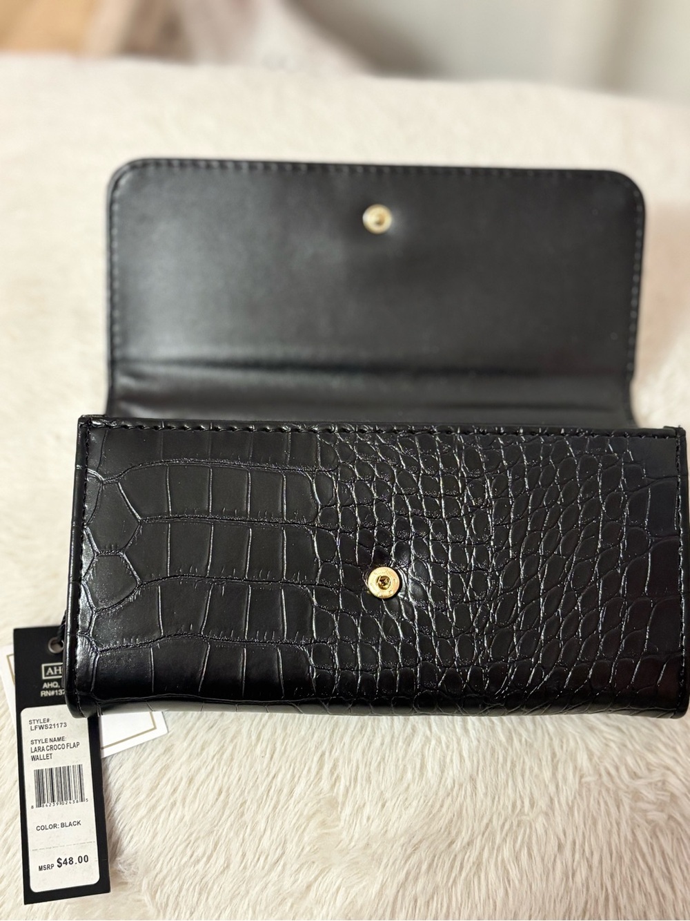 London Fog Black Croc-Embossed Clutch with Gold Logo Plaque - Picture 2 of 5